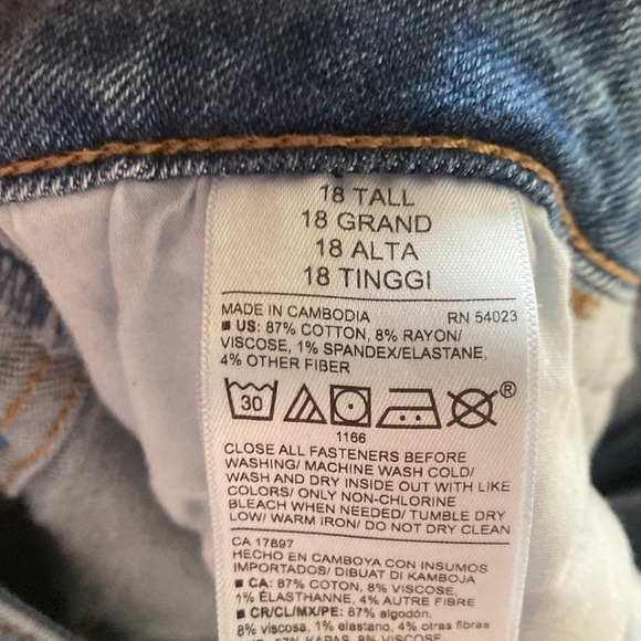 Old Navy Rockstar Mid-Rise Jeans in Blue - Picture 8 of 8